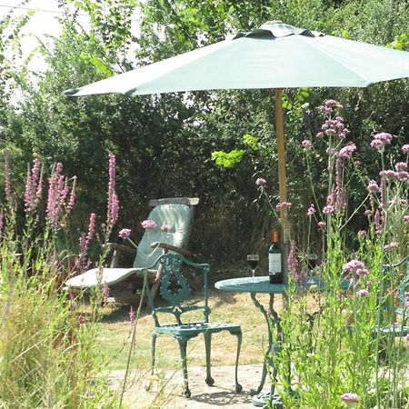 Chez Tartaud Villa Lathus St Remy Luaran gambar