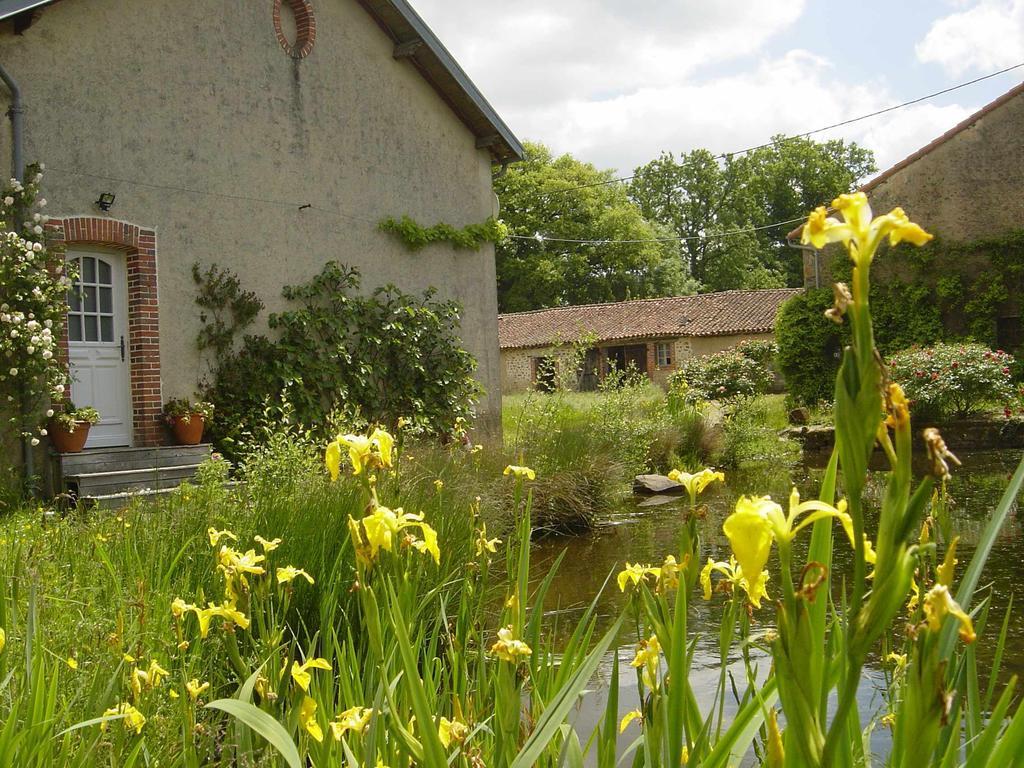 Chez Tartaud Villa Lathus St Remy Bilik gambar